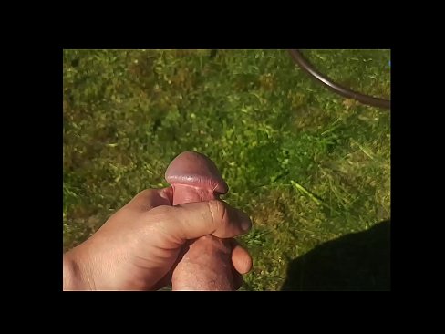 ❤️ Hot hottie si fa scopare la figa rosa e sborra con uno squirt in un giardino estivo ️❌ Pornoal it.ixiporn-com.ru ❌