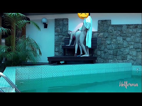 ❤️ Il capo invita la cameriera alla piscina, ma non poteva resistere a un caldo ️❌ Pornoal it.ixiporn-com.ru ❌